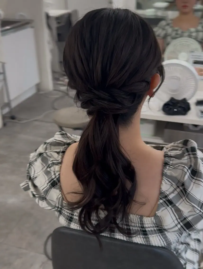 セミロング 小川 芹菜のヘアスタイル