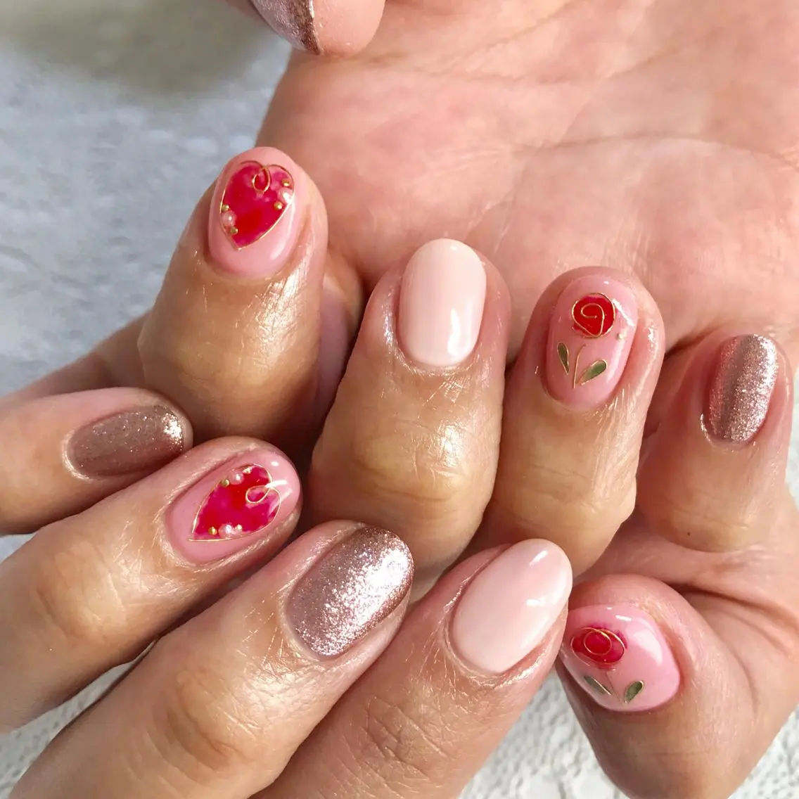 ネイル ハンドネイル フットネイル 菊地 里沙のネイルデザイン