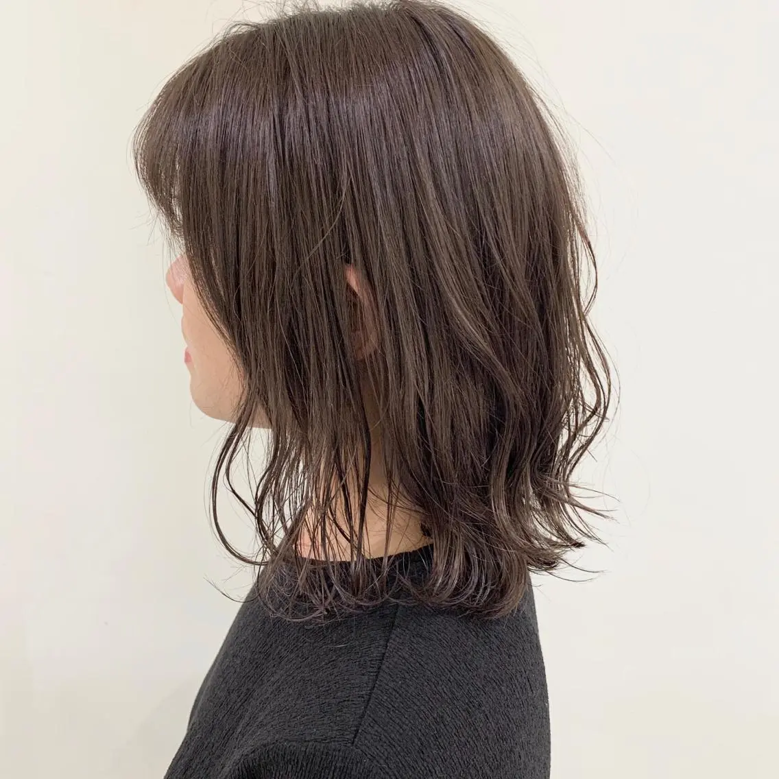 カラー ブリーチ グレージュ ラベンダーカラー ラベンダーグレージュ ラベンダーグレー 窪田 椋介のヘアスタイル