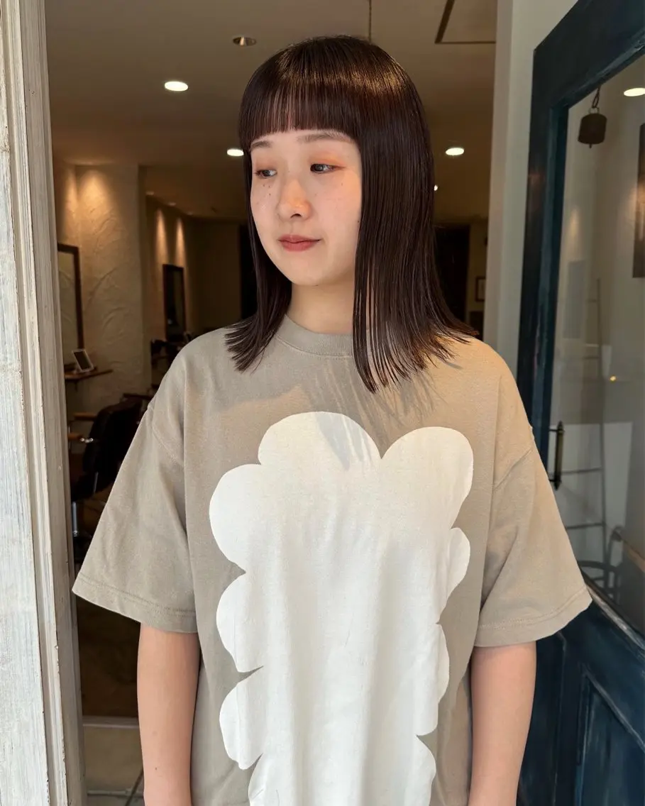 ミディアム オン眉 Manaka🟤 今泉　Musiiikのヘアスタイル