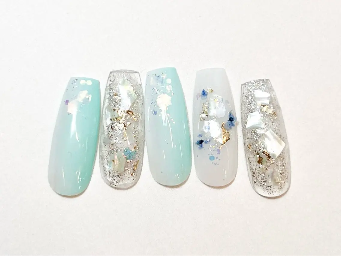 ネイル アートネイル フラッシュネイル フラワーネイル ジェルネイル ガーリー ハンドネイル Puti nailのネイルデザイン