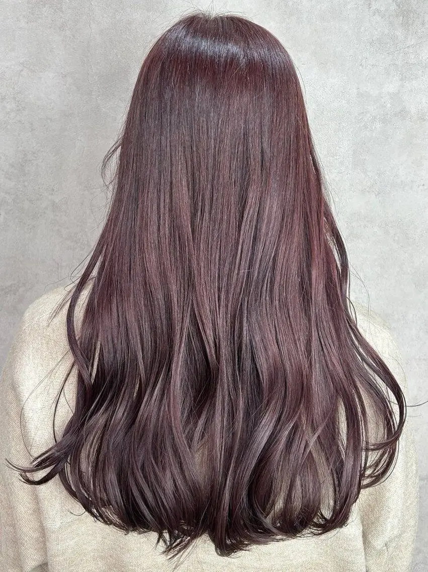 セミロング カラー カット ヘアカラー 吉岡 茉穂のヘアスタイル