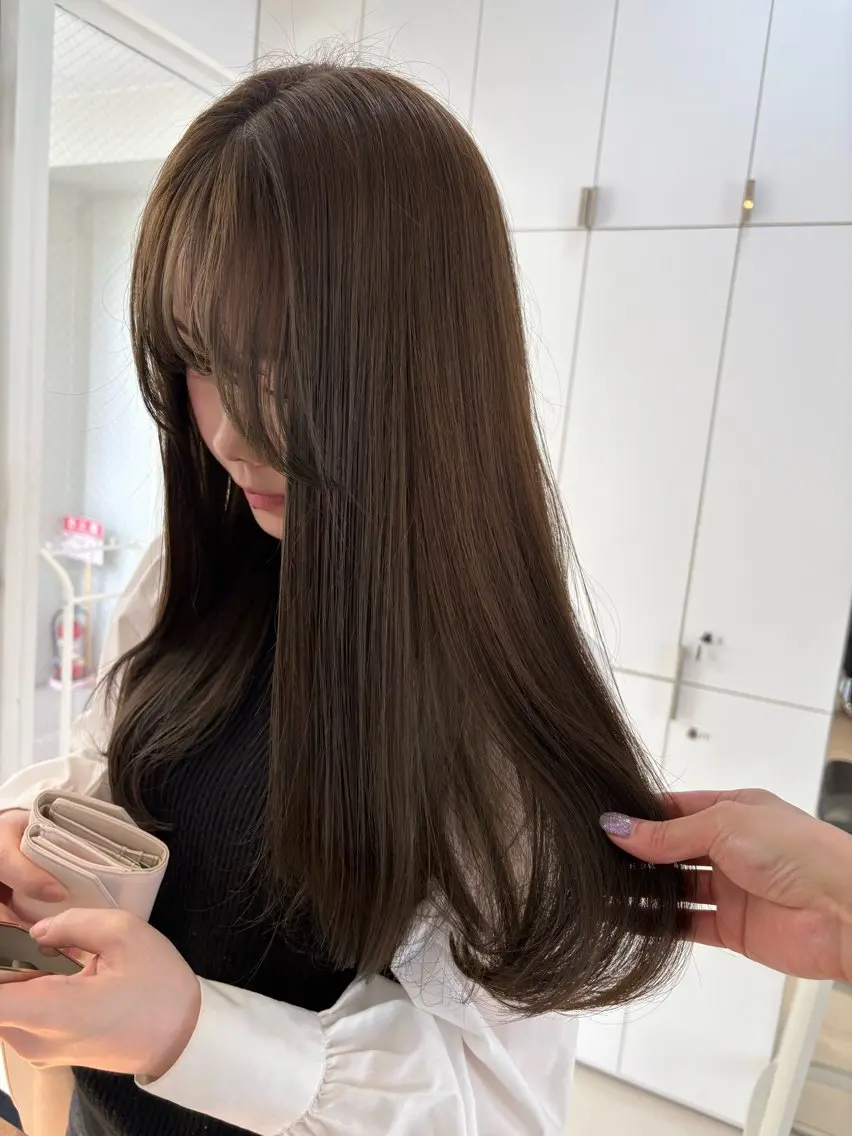 ロング カラー ヘアアレンジ ブラウンカラー オリーブブラウン 《暖色/韓国hair 》🇰🇷桑原ユキネのヘアスタイル