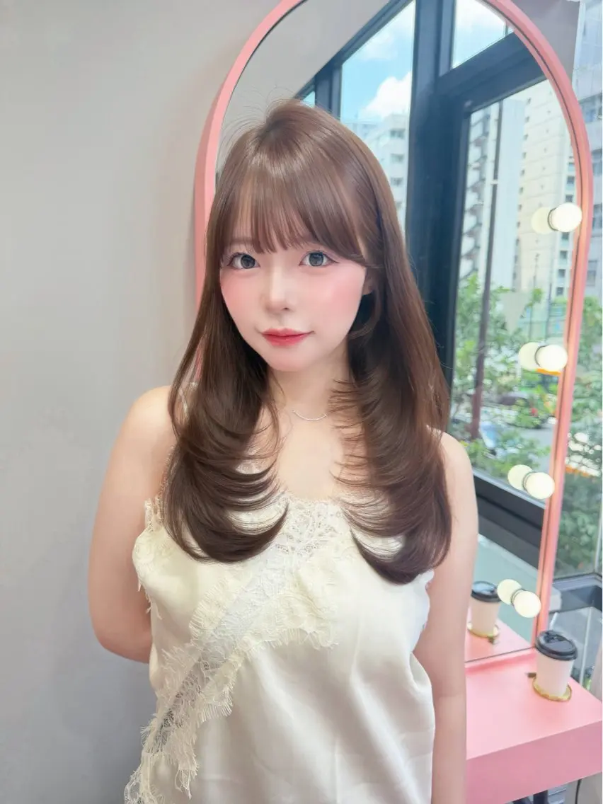 ロング カラー ベージュカラー ブリーチ ブラウンカラー ショコラブラウン チョコレートブラウン ヘアカラー トリートメント 透明感カラー/渋谷/ KEITOのヘアスタイル