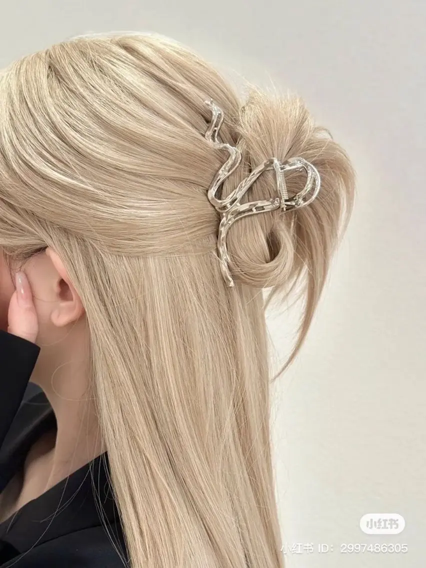 🎀ハイトーンしたい方🎀トリプルケアブリーチカラー🎀➕水素トリートメント🎀の写真
