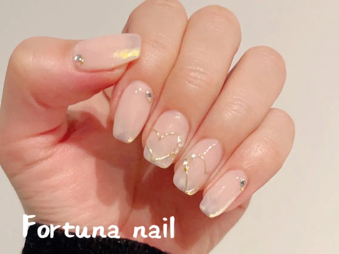 ネイル ハート バレンタイン Nail •Head スパFortunaのネイルデザイン