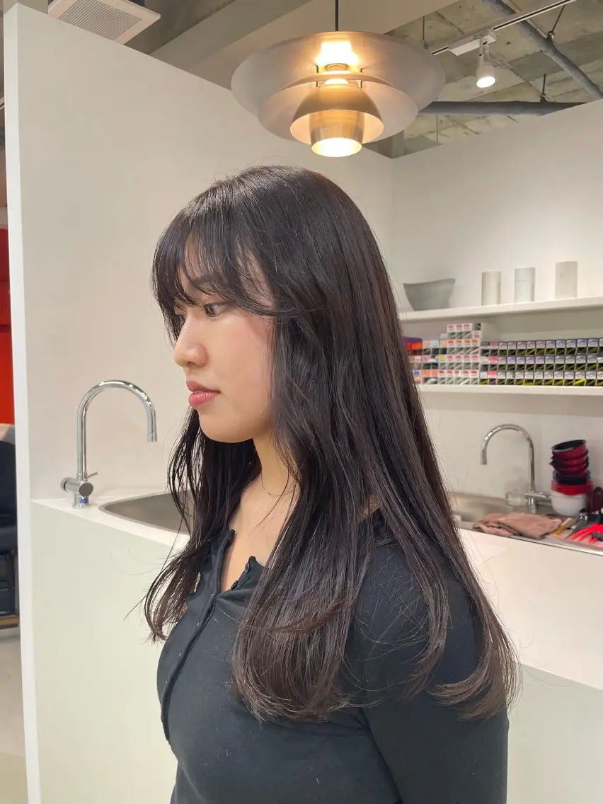 ロング カラー H I ＮＡのヘアスタイル