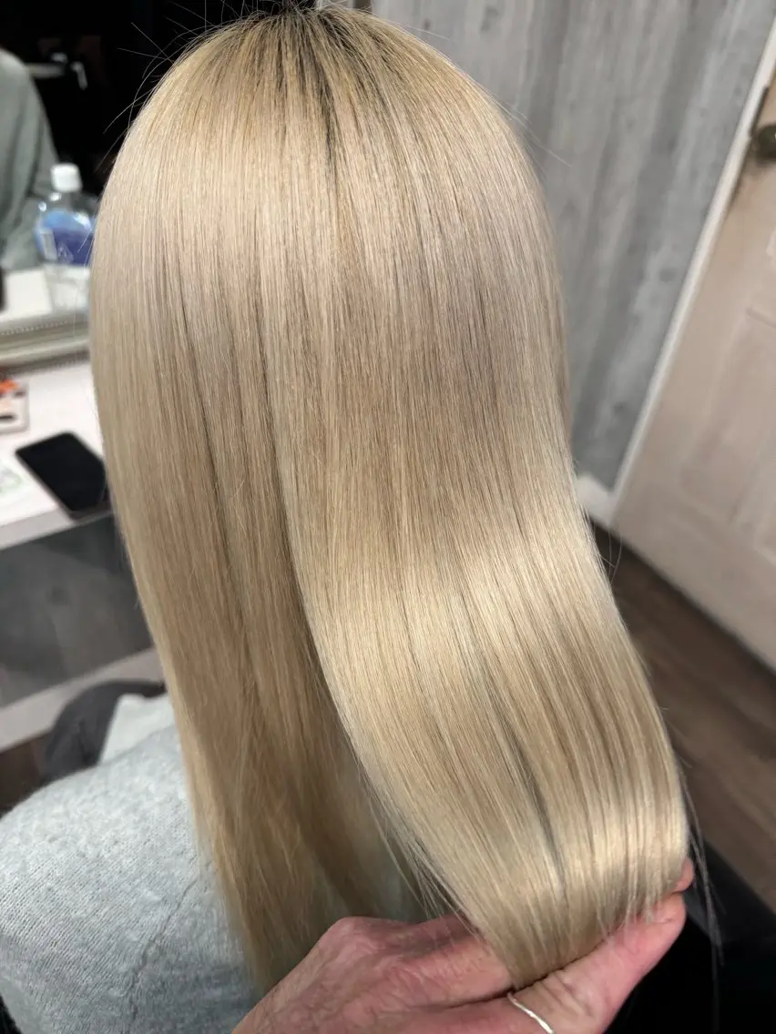 ロング カット トリートメント ✨池袋ブリーチ特化 Hibiki✨のヘアスタイル
