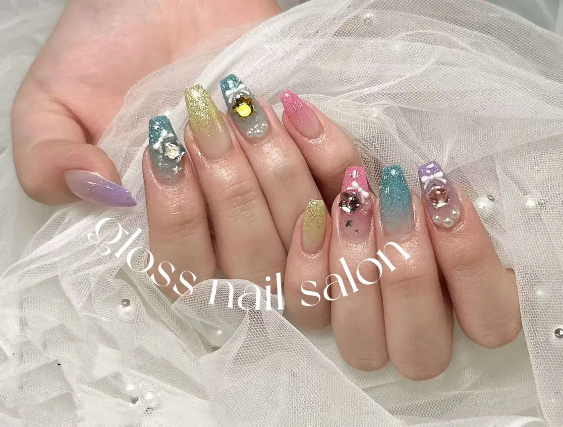 ネイル miho🍎 Gloss nailのネイルデザイン