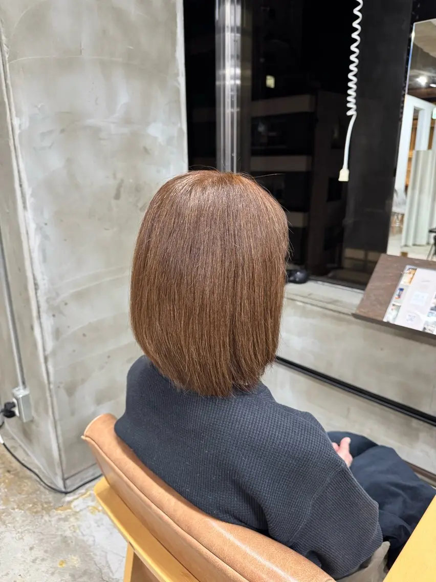 カラー ベージュカラー ミルクティーベージュ ヘアカラー freera京都 HIYORIのヘアスタイル