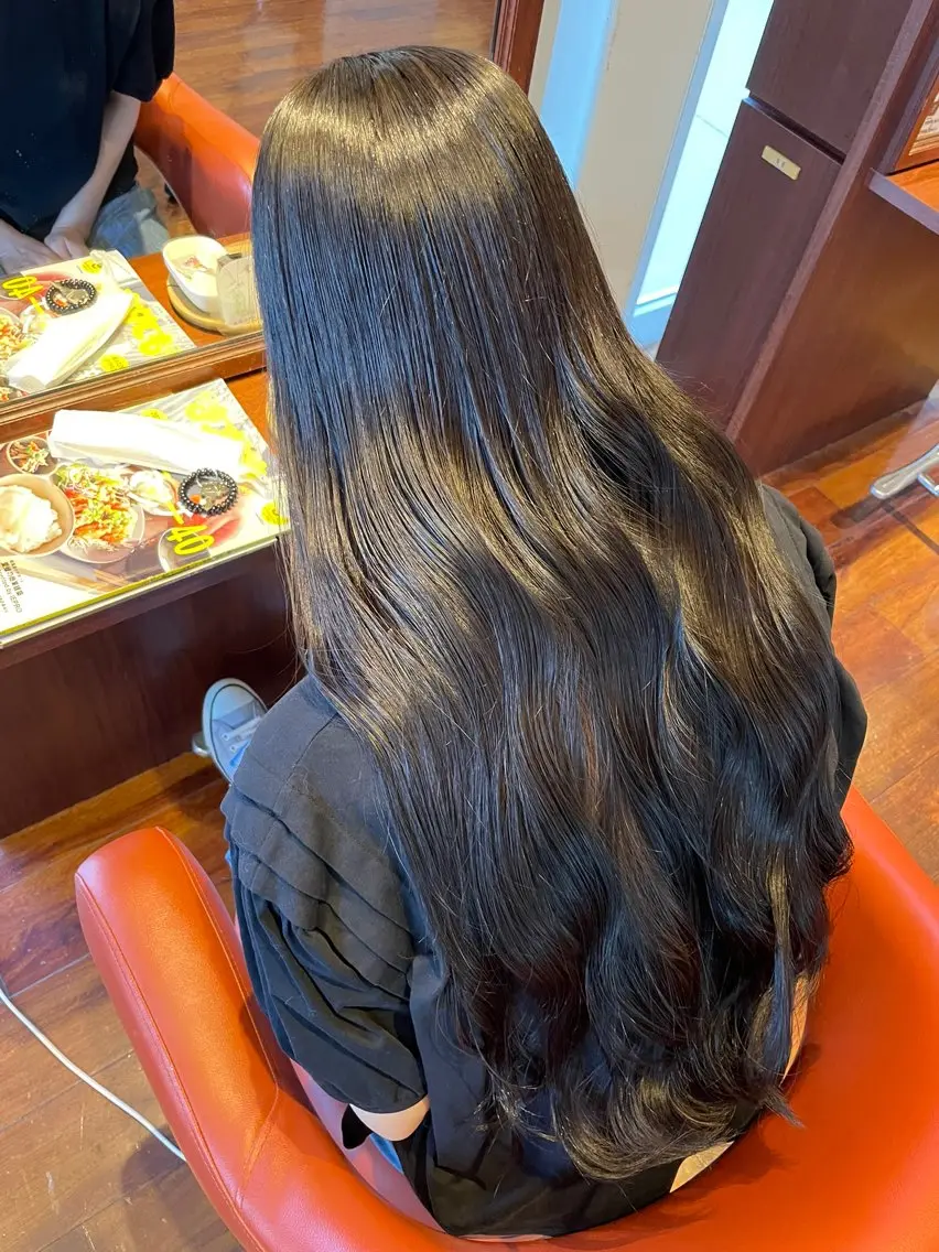 ロング ヘアカラー 福岡 ゆうわのヘアスタイル
