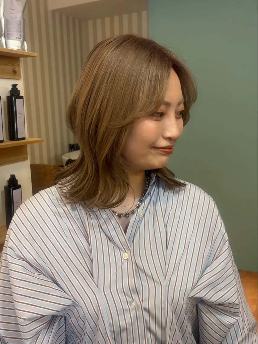 ミディアム カラー ベージュカラー ダブルカラー ヘアカラー 國原 くるみのヘアスタイル