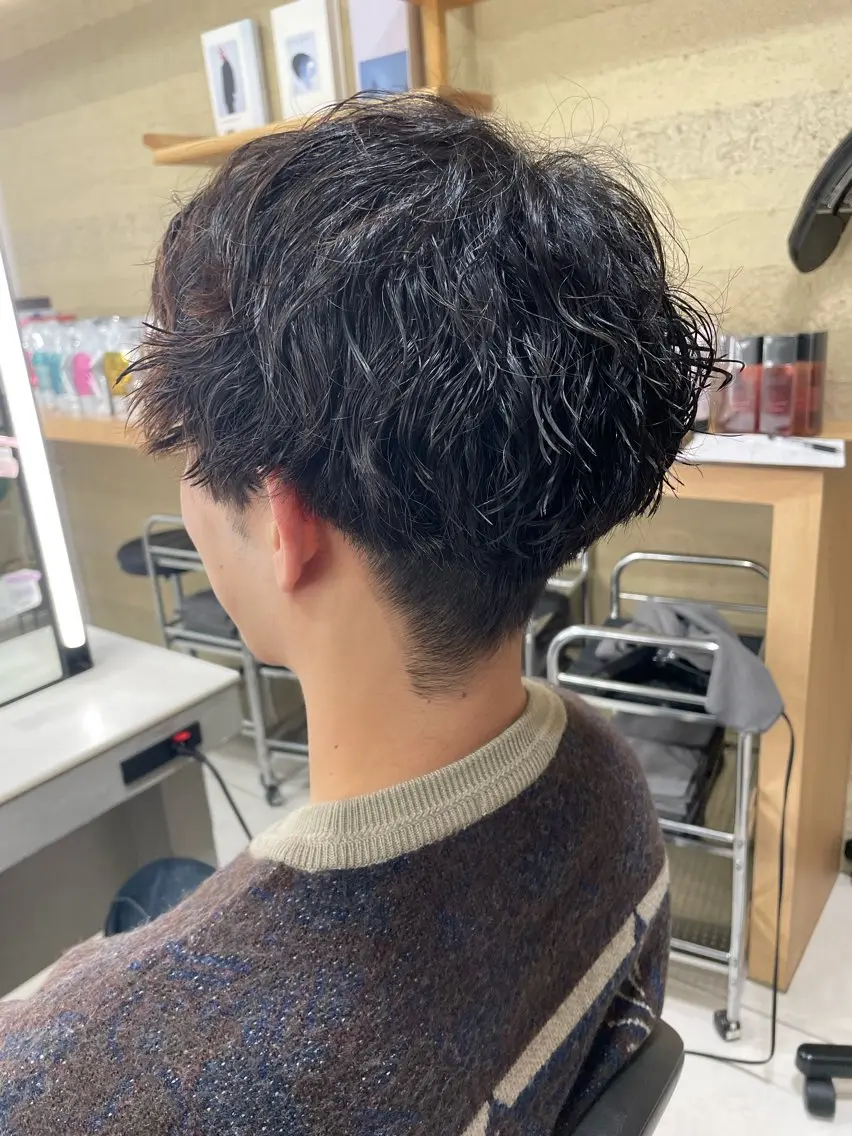 パーマ メンズ メンズパーマ メンズツイストパーマ ツイストパーマ 🌼ブリーチなしw/ 稲吉由莉穂🌼のヘアスタイル