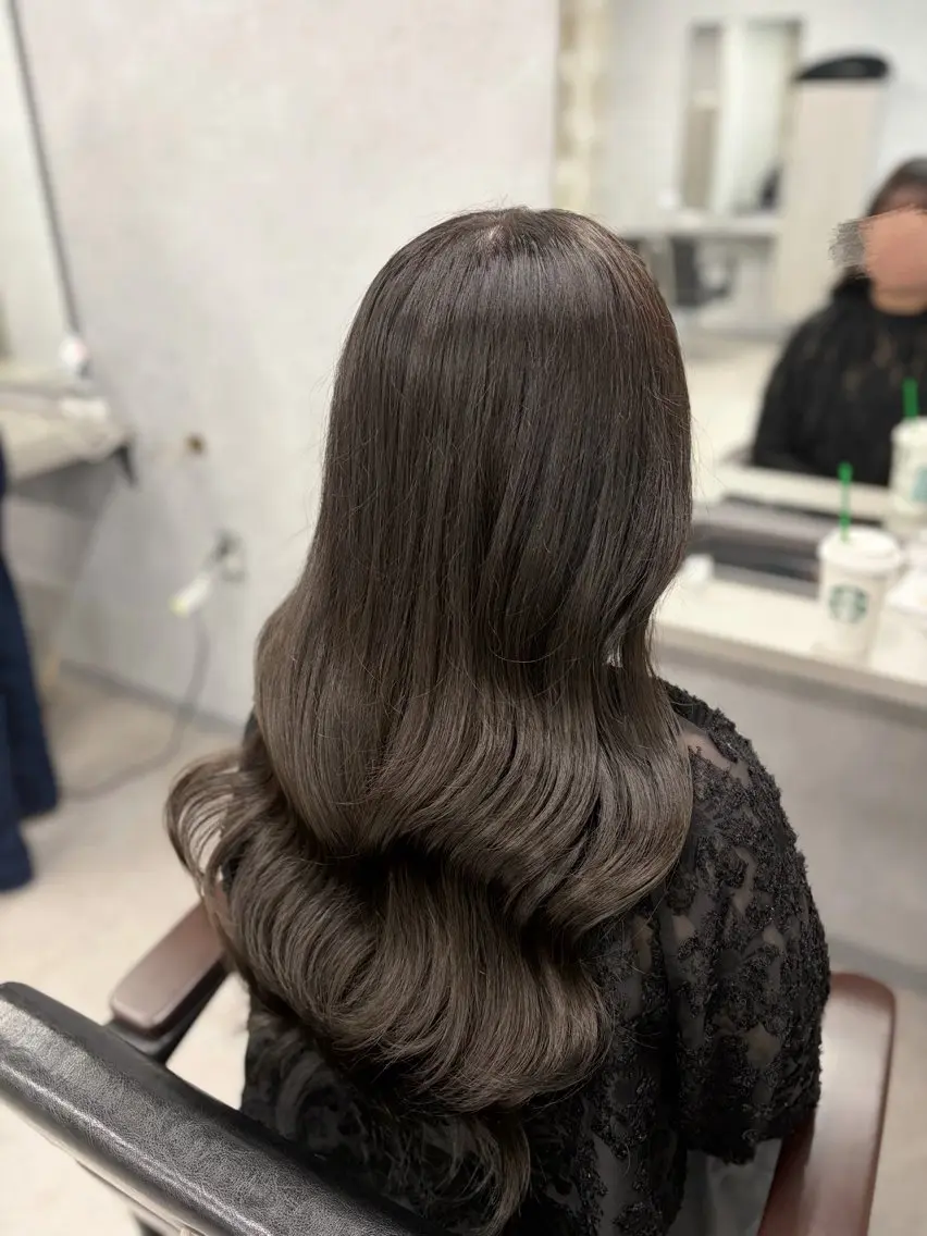 ロング Saaya 【newi所沢】のヘアスタイル