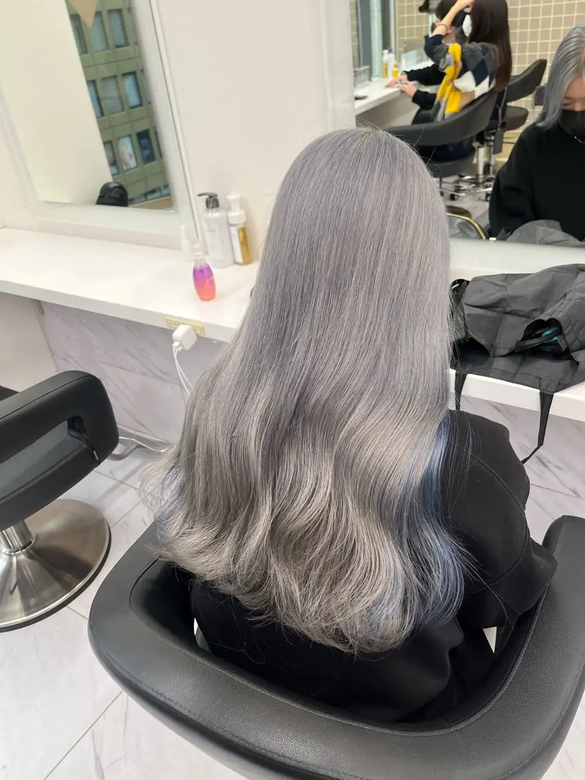 ロング カラー ヘアカラー トリートメント ヘッドスパ ヘアセット 🦋色落ち綺麗カラー メンズYUZU🦋のヘアスタイル
