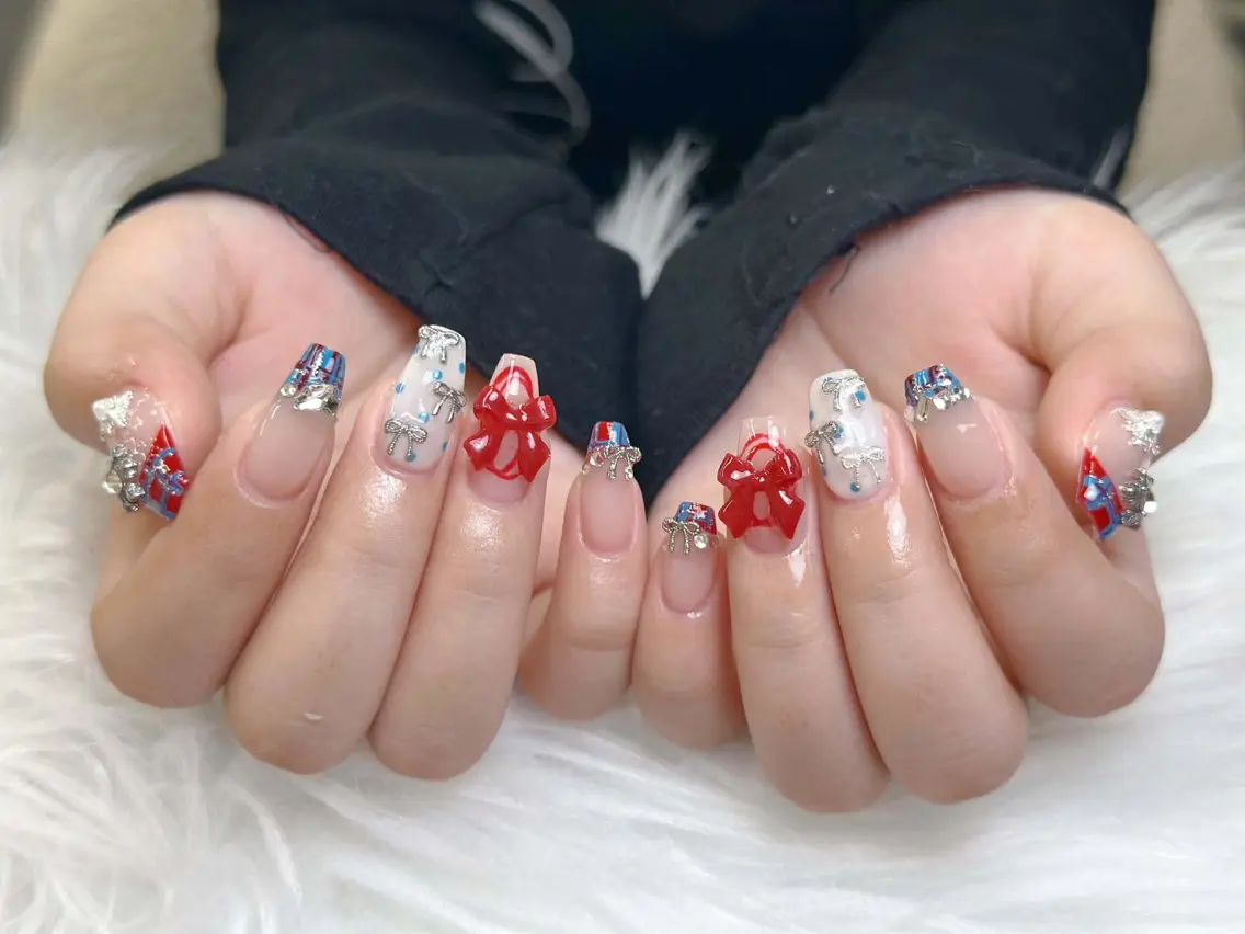 ネイル フレンチネイル ジェルネイル ガーリー 韓国ネイル ロングネイル ハンドネイル NieNail Nezukoのネイルデザイン