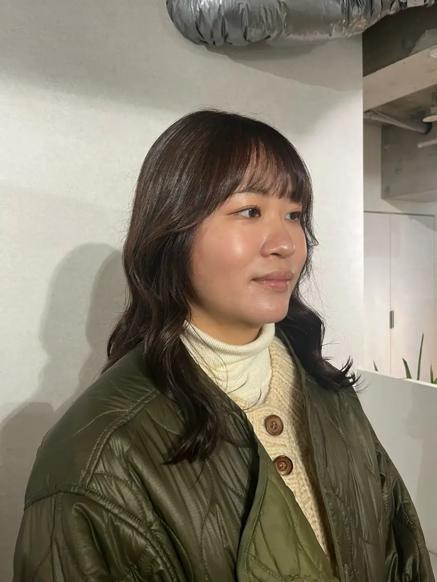 セミロング カラー ブラウンカラー ココアブラウン anon Loemのヘアスタイル