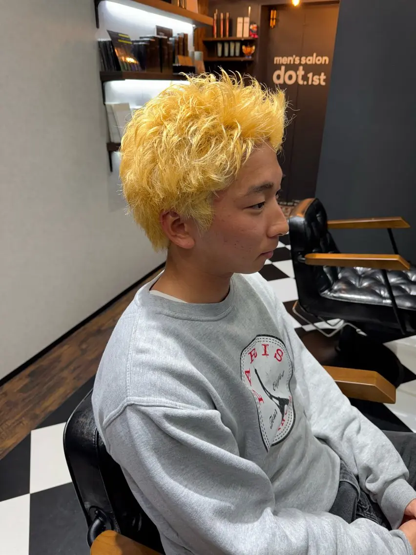 ショート カラー メンズ カット トリートメント ヘアセット メンズ専門美容師店長 💈高橋和真💈のヘアスタイル