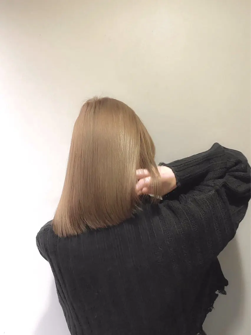 ミディアム カット ヘアカラー トリートメント 2ヵ月先までまとまる レイヤー🫧若葉🪞のヘアスタイル