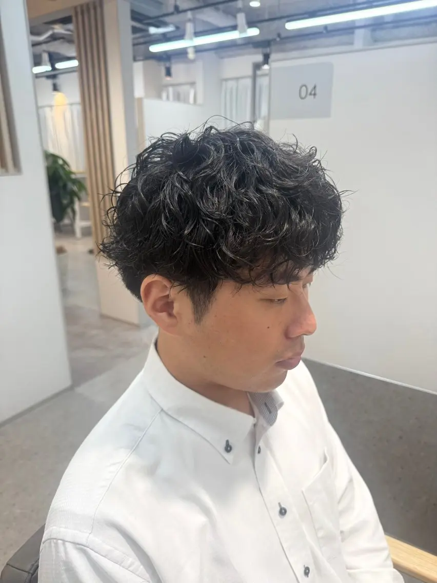 パーマ メンズ メンズパーマ スパイラルパーマ 川﨑 未稀のヘアスタイル
