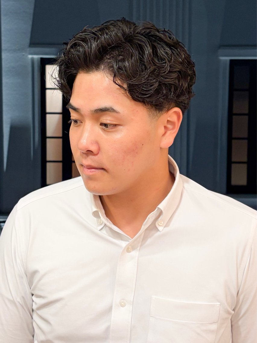 ショート パーマ メンズ メンズパーマ カット パーマ 三宮メンズカット ヨシイッキのヘアスタイル
