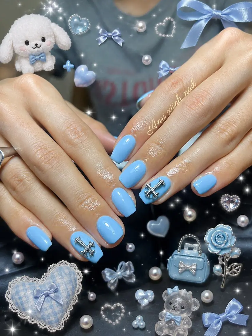 ネイル チークネイル 長さ出し フットネイル ジェルネイル 卒業式 𝓐𝓷𝓻𝓲 XiinhNailのネイルデザイン