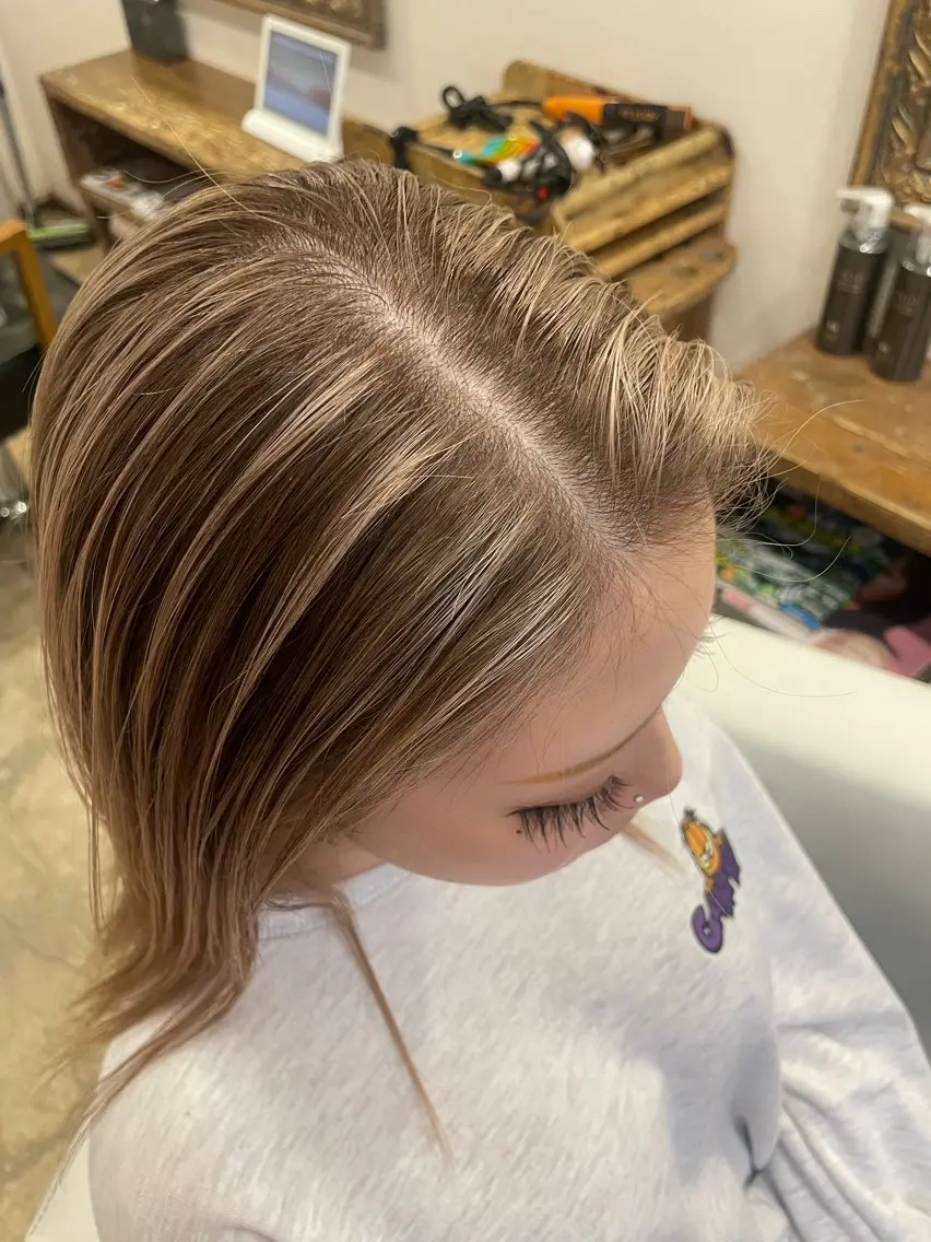セミロング カラー 🌺MANA🌺 艶カラー🥣💕のヘアスタイル