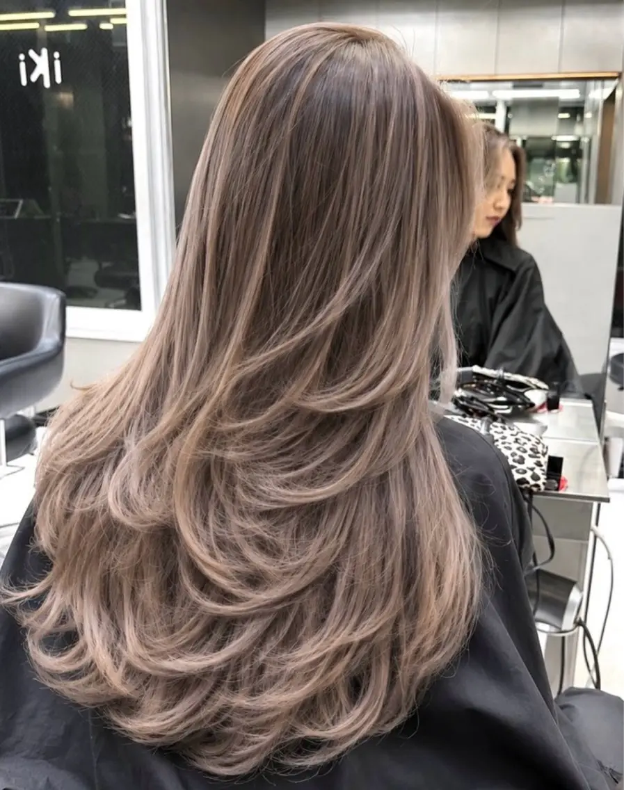 ロング レイヤーカット トリートメント ヘアカラー トリートメント Kotomi 🇺🇸💋のヘアスタイル