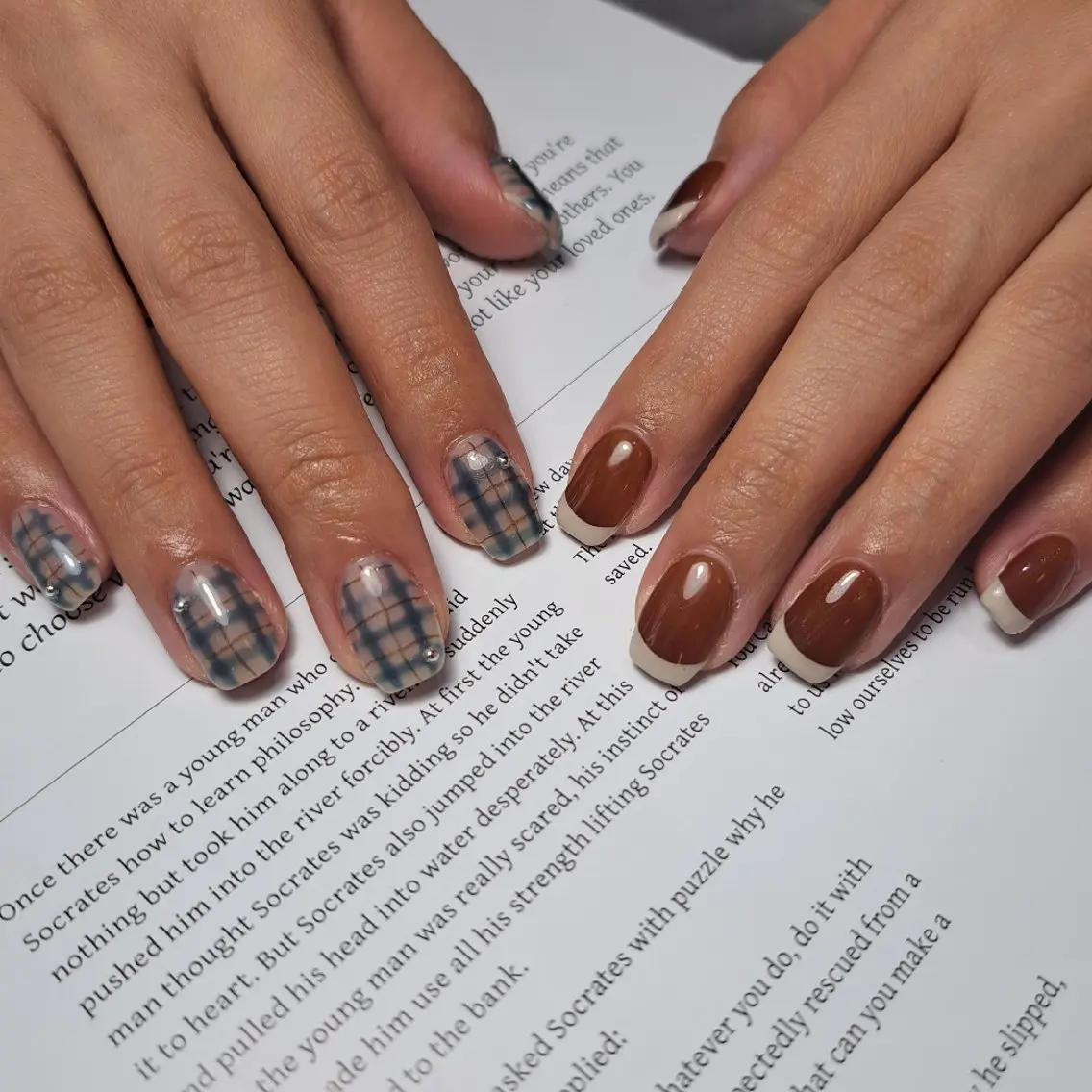 ネイル アートネイル ブラウン フレンチネイル ジェルネイル 持ち込み Nail mood デザイン持ち込みokのネイルデザイン
