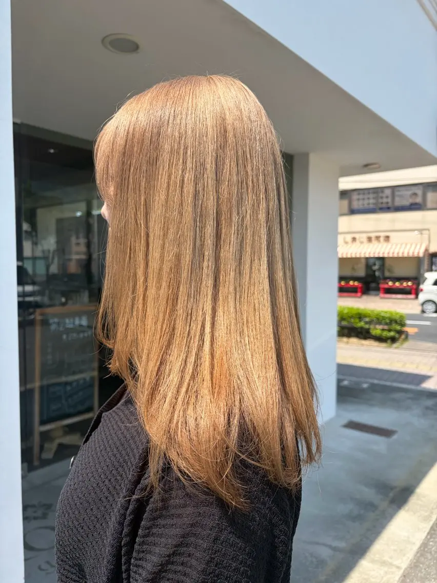 カラー ベージュカラー ヘアカラー 落海 風花のヘアスタイル