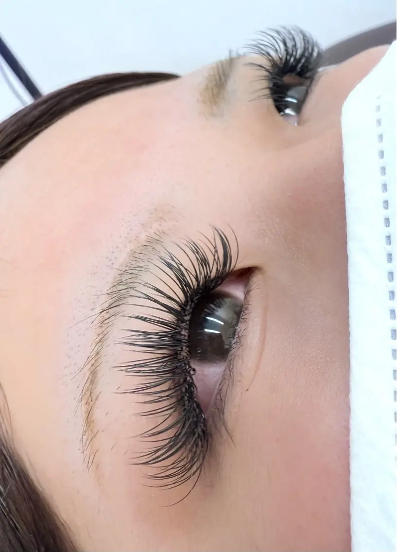 マツエク・マツパ 付け放題 フラットラッシュ stunner eyelashのマツエク・マツパデザイン