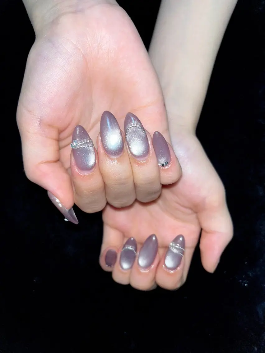 ネイル ハンドネイル ongles chicのネイルデザイン