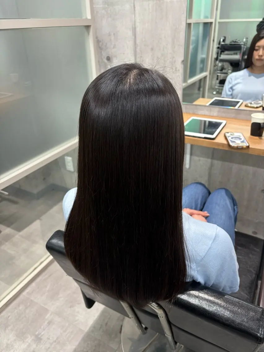 ロング カラー ブラウンカラー 透明感カラー カット ヘアカラー トリートメント 釜井 小春のヘアスタイル