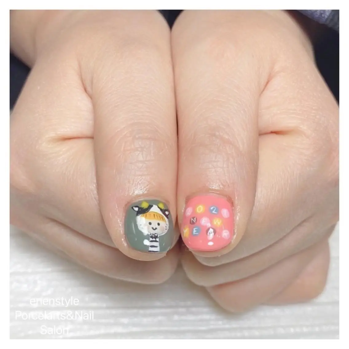 ショート ネイル ハンドネイル 🐾enen style 🐾のネイルデザイン