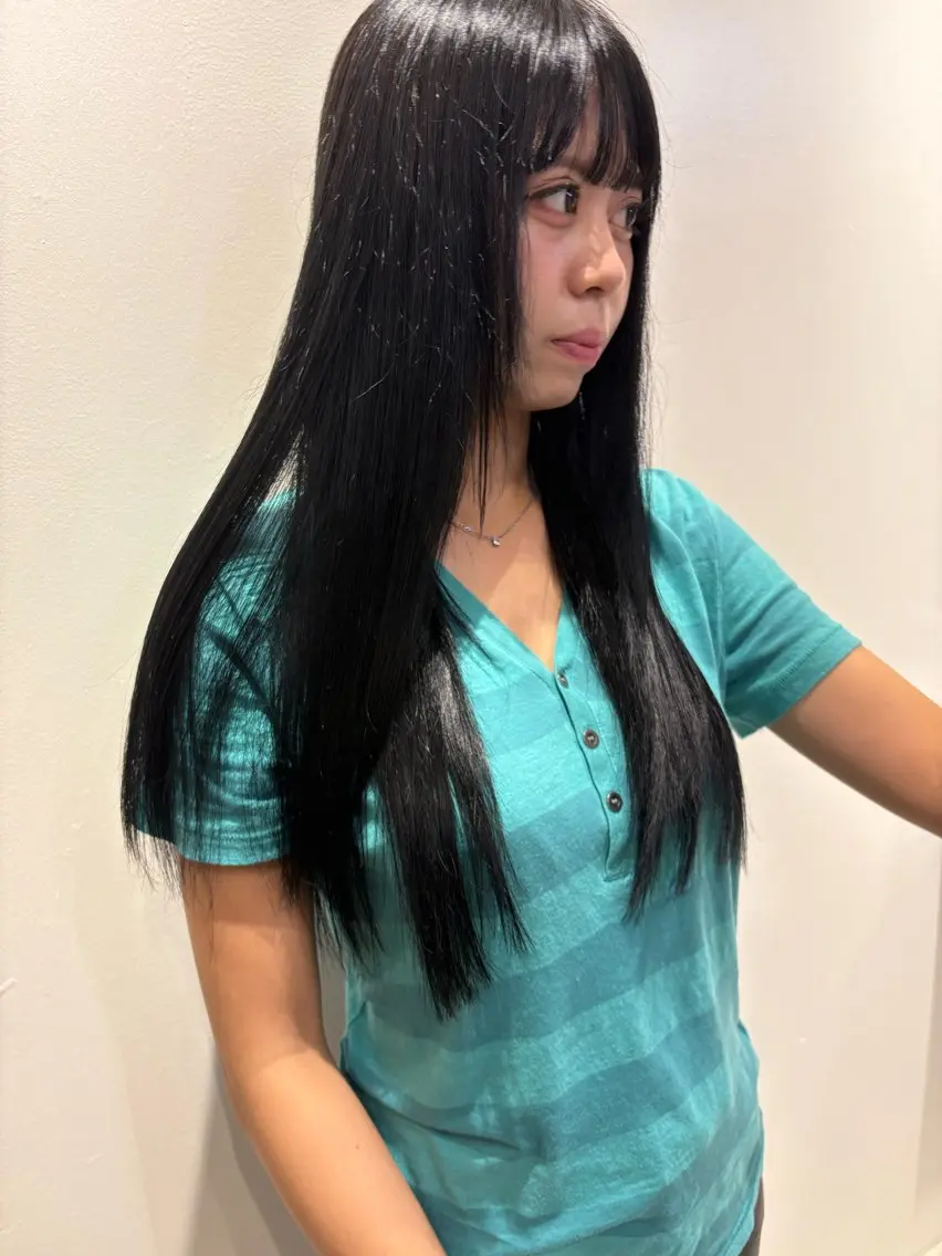 ロング カラー 髪質改善 ヘアカラー ヨシノ マナウのヘアスタイル