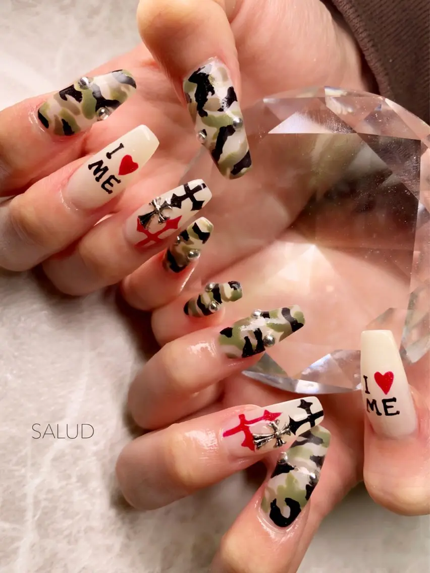 ネイル ハンドネイル Nail Salon SALUDのネイルデザイン