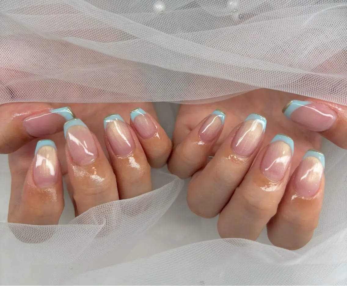 ネイル フレンチネイル マグネットネイル ハンドネイル NAILSALON ViViのネイルデザイン
