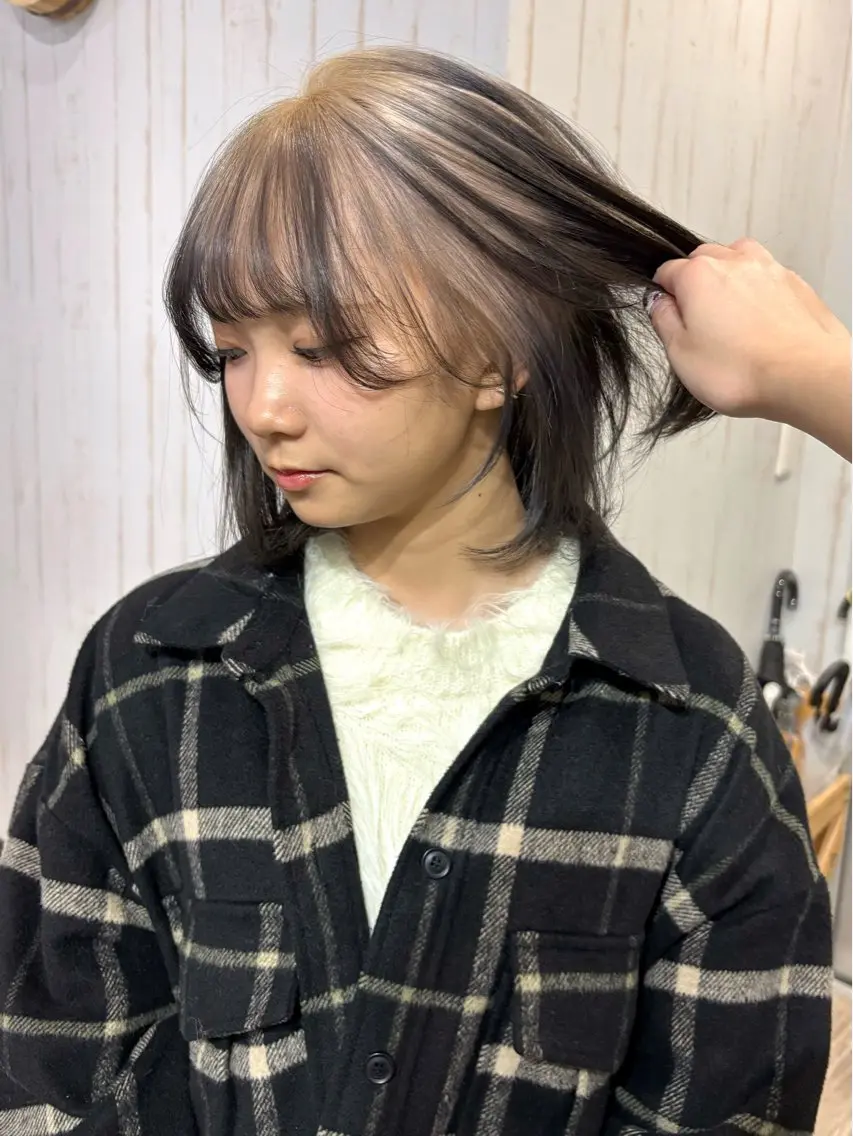 ミディアム カラー ブリーチ 桑原 由理のヘアスタイル