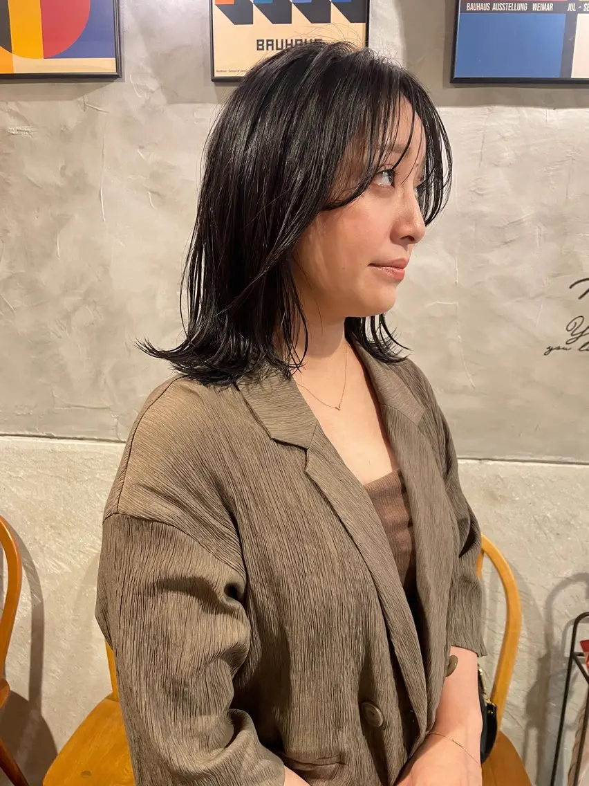 セミロング レイヤーカット カット ヘッドスパ ayane⭐️ボブ・ ショート・パーマのヘアスタイル