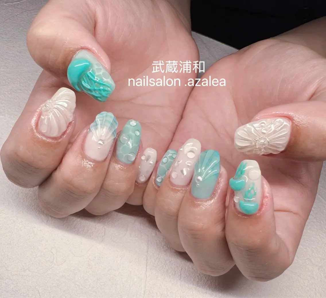 ネイル ハンドネイル R inのネイルデザイン