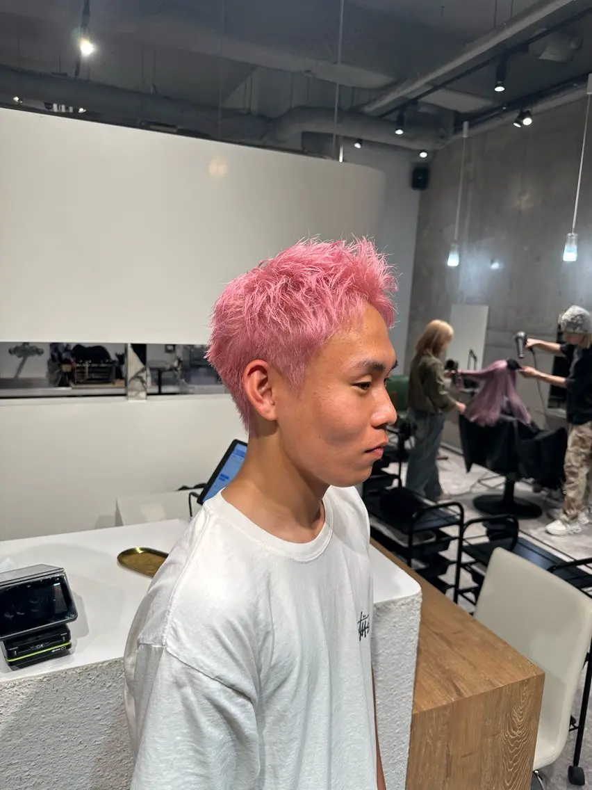 ショート カラー メンズ ピンクカラー 名古屋ハイトーン/ 🐶ブリーチ専門店のヘアスタイル