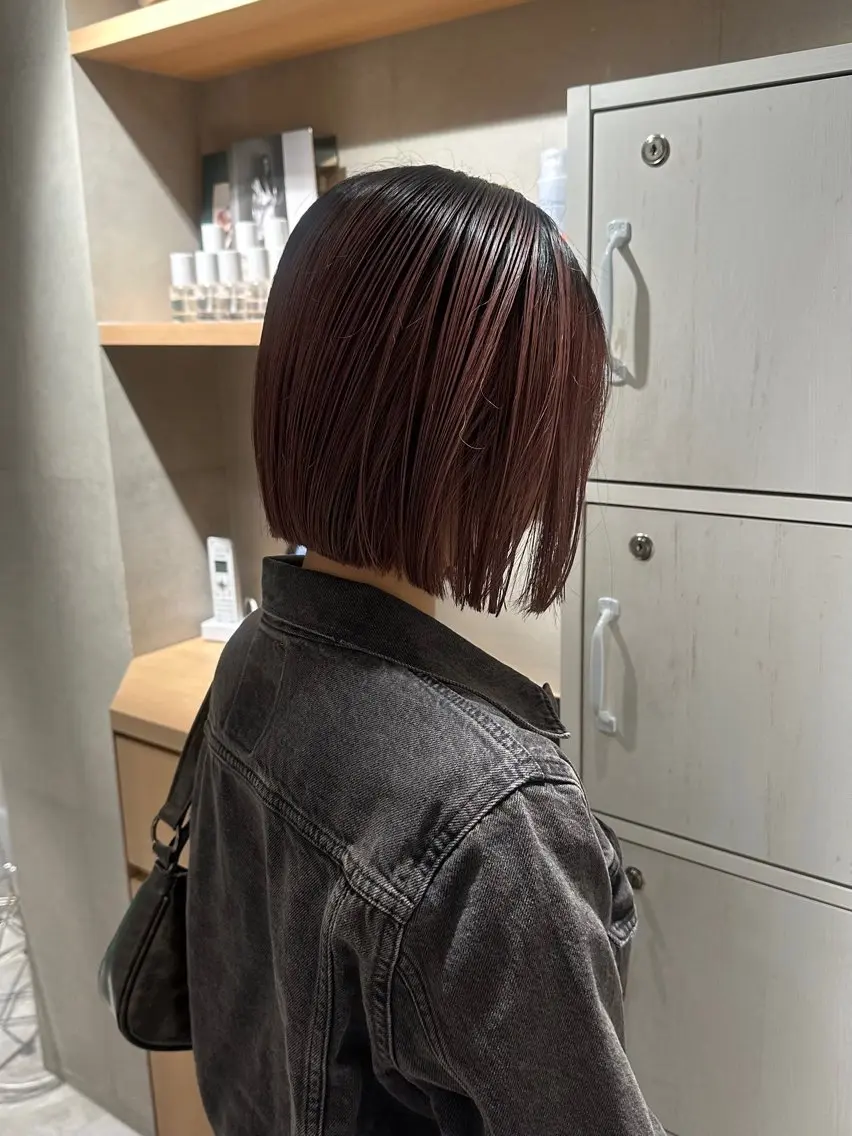 ショート カラー カット ヘアカラー トリートメント 髪質改善 イオリのヘアスタイル