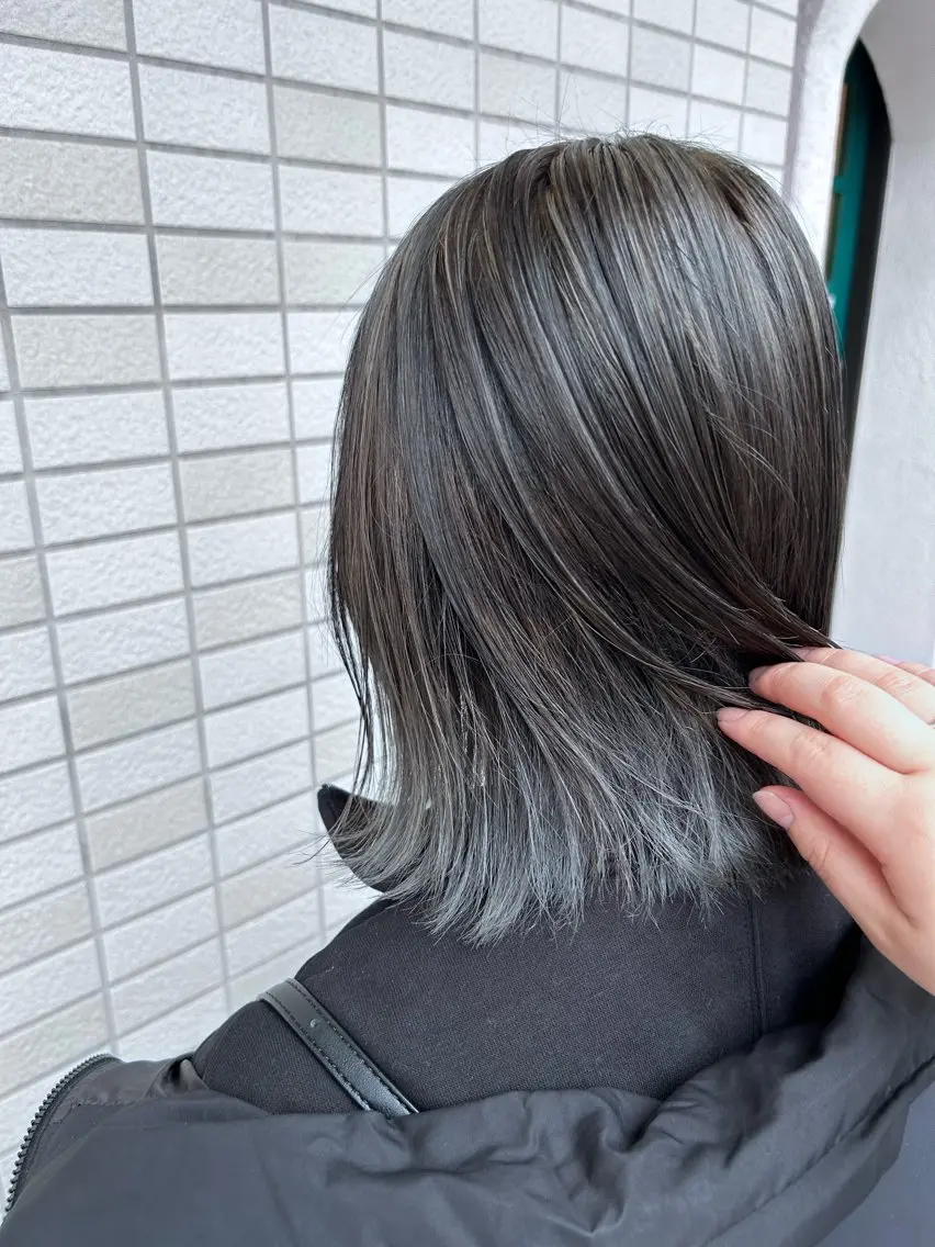 ミディアム カラー ハイライトカラー ハイライト 亜美💎6月7月は お早めのご予約を✨のヘアスタイル