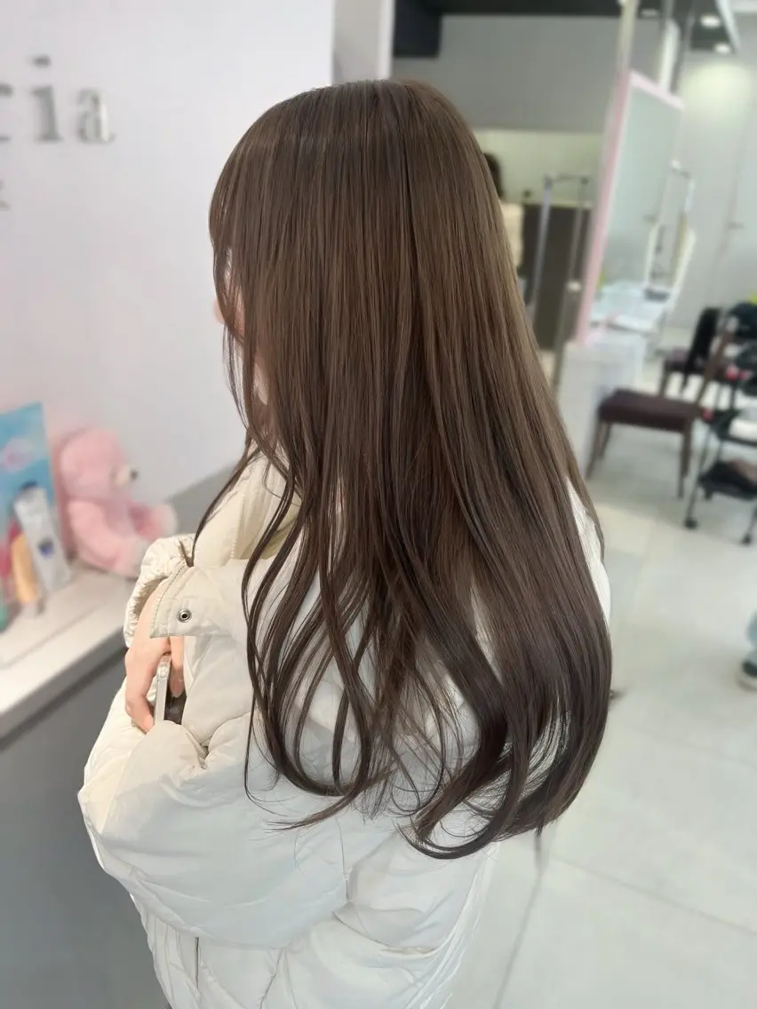 カラー ベージュカラー ブリーチ ダブルカラー ブリーチなしカラー カット ヘアカラー トリートメント 上品モテガーリー Rena🎀のヘアスタイル
