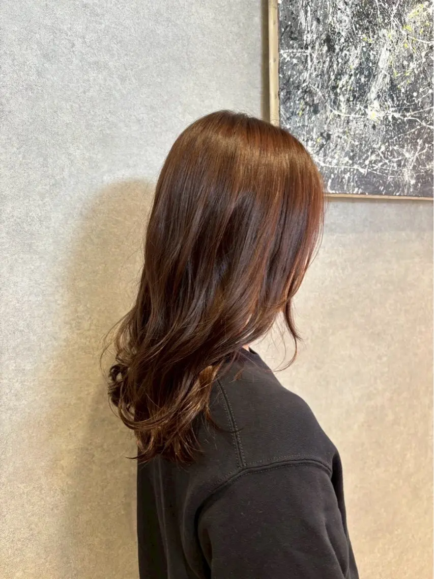 セミロング カラー カットモデル𓍲横堤 🫧秋積日向のヘアスタイル