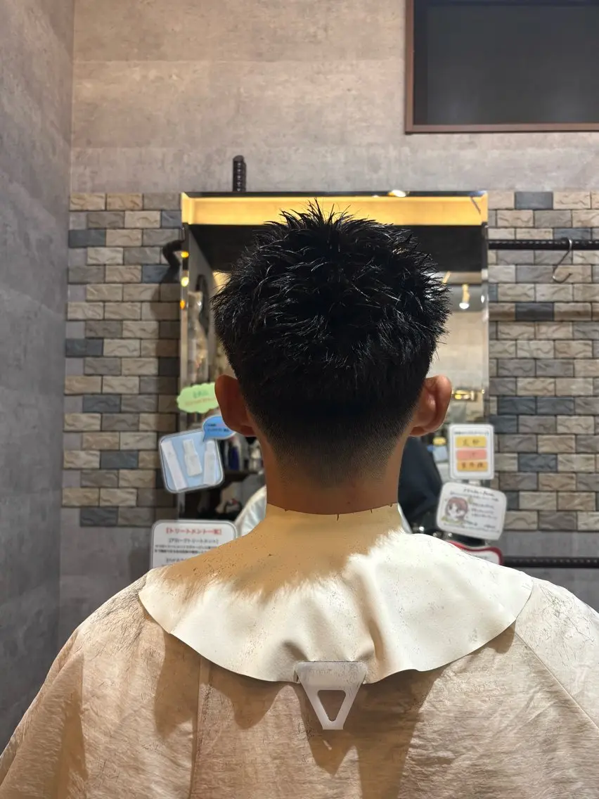 ショート メンズ フェードカット 刈り上げ カット パーマ/似合わせ カット/中村太玖美のヘアスタイル