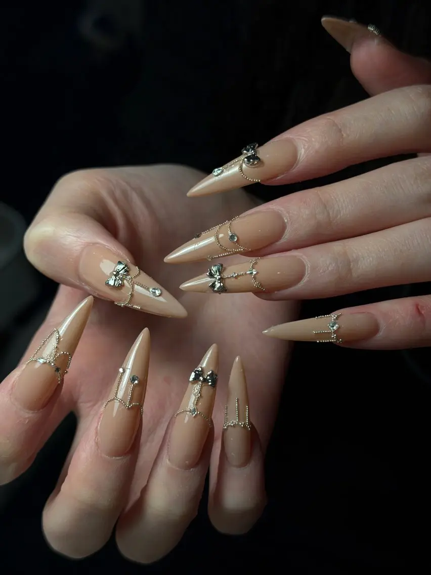 ネイル 韓国ネイル シンプルネイル ワンホンネイル ハンドネイル CoMo Nailのネイルデザイン