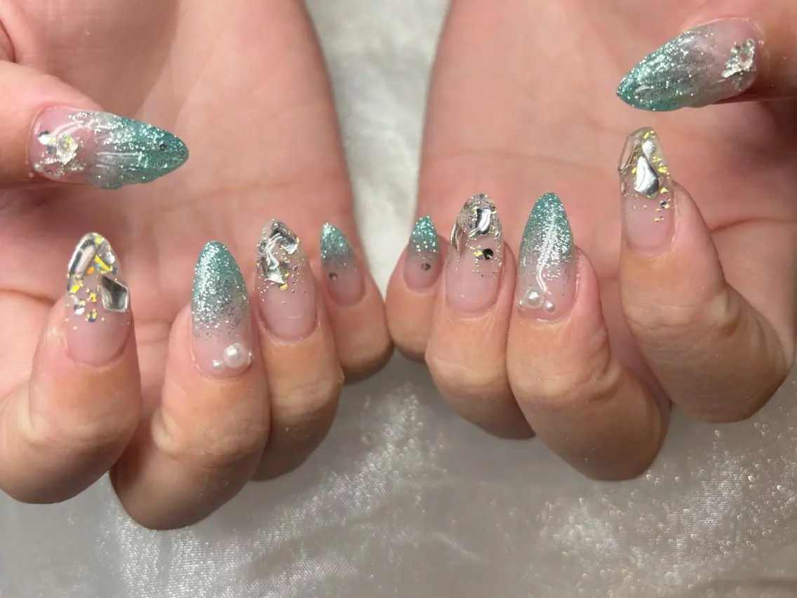ネイル #arl豊田店 伊藤優花のネイルデザイン