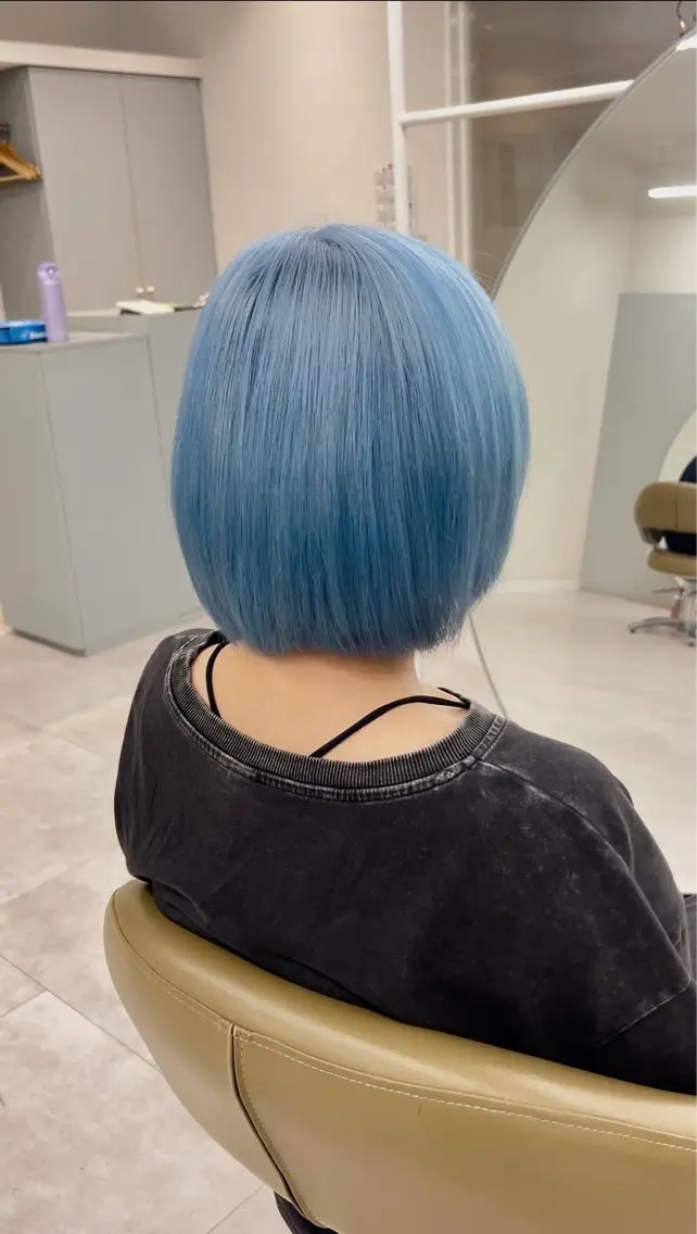 ミディアム カラー ブリーチ ヘアカラー 🦋ブリーチカラー ×ベージュ🦋まなかのヘアスタイル