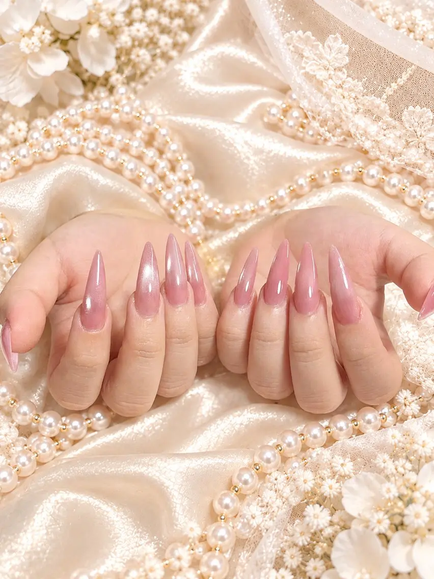 ネイル 韓国ネイル マグネットネイル 持ち込み RINA Nail_Royalのネイルデザイン